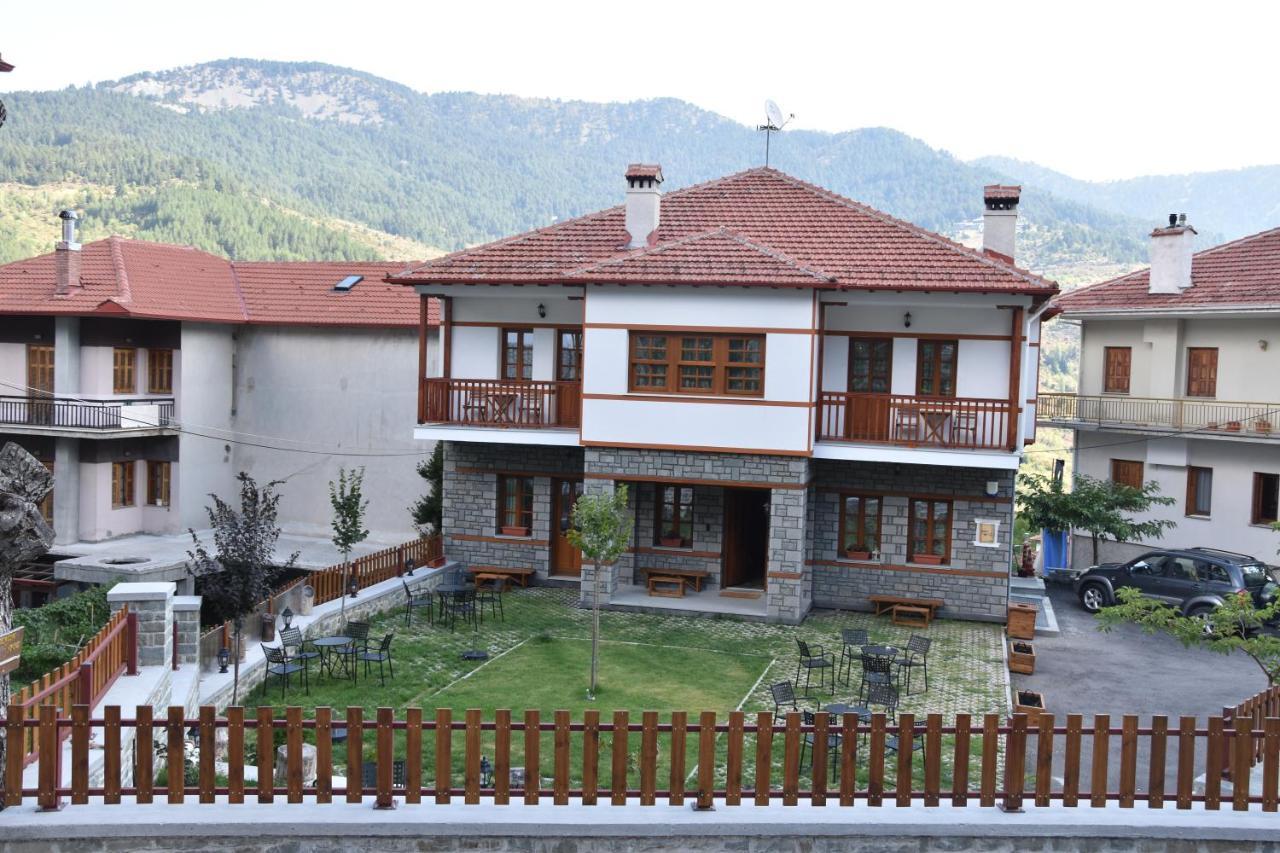 Nuca Guesthouse ميتسوفو المظهر الخارجي الصورة