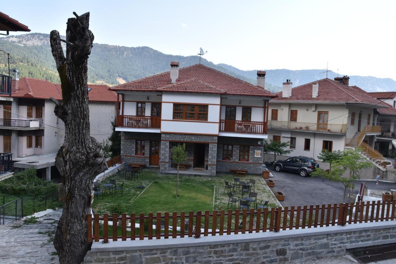 Nuca Guesthouse ميتسوفو المظهر الخارجي الصورة