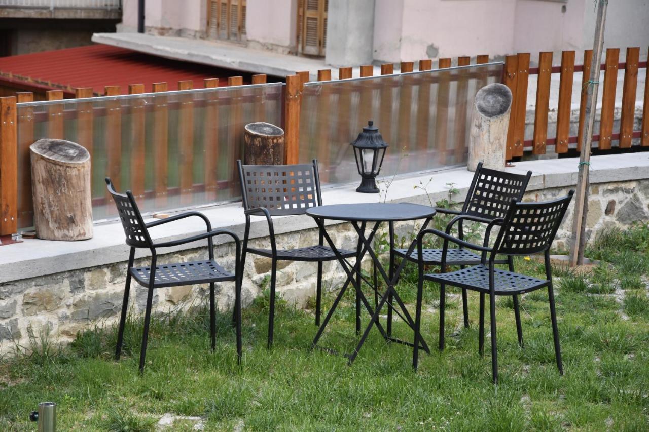 Nuca Guesthouse ميتسوفو المظهر الخارجي الصورة