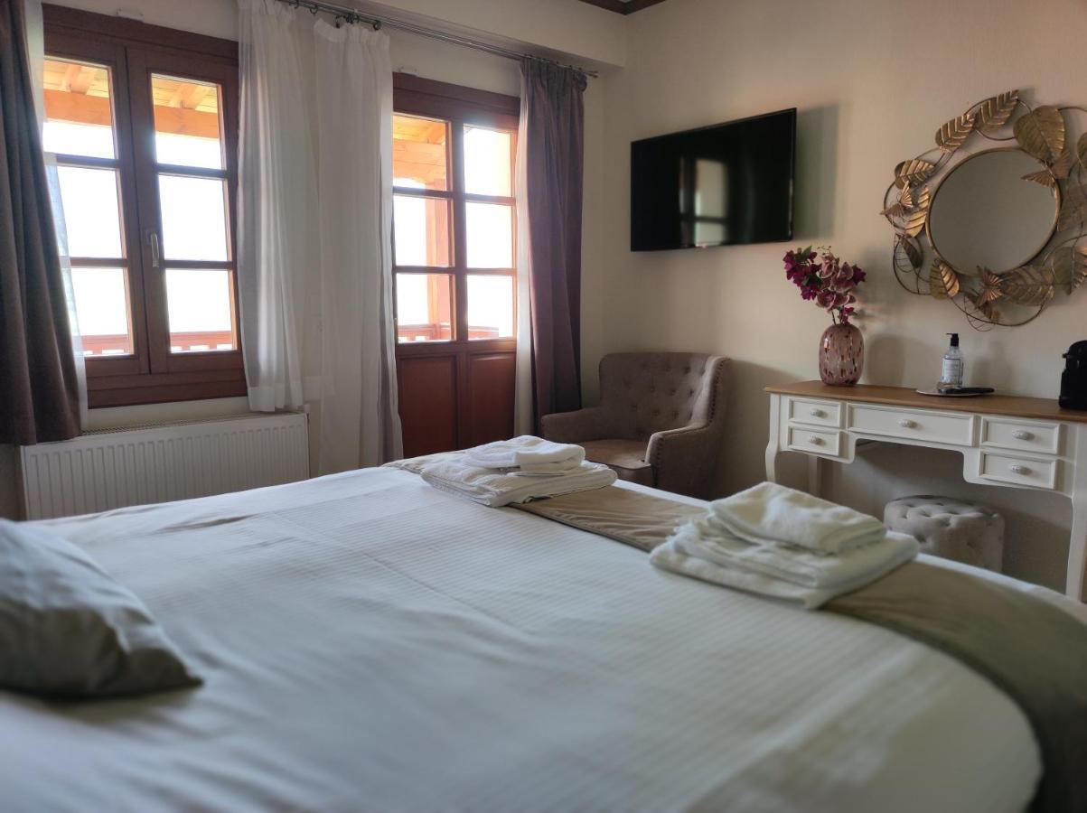 Nuca Guesthouse ميتسوفو المظهر الخارجي الصورة