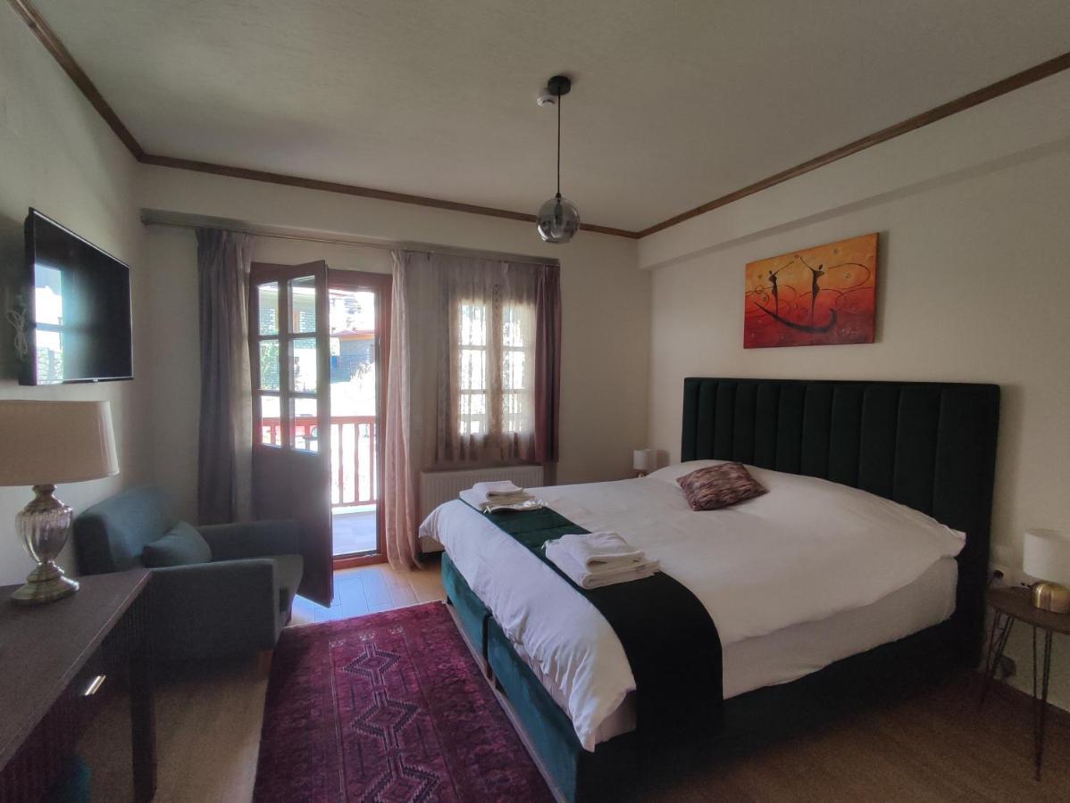 Nuca Guesthouse ميتسوفو المظهر الخارجي الصورة