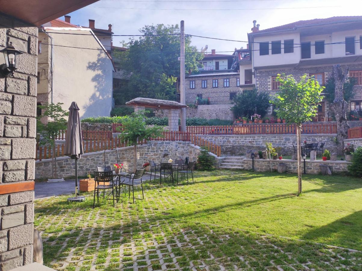 Nuca Guesthouse ميتسوفو المظهر الخارجي الصورة