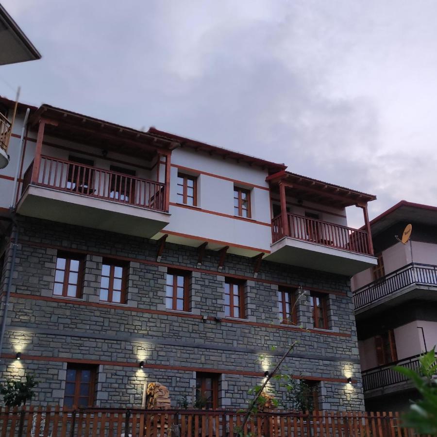 Nuca Guesthouse ميتسوفو المظهر الخارجي الصورة