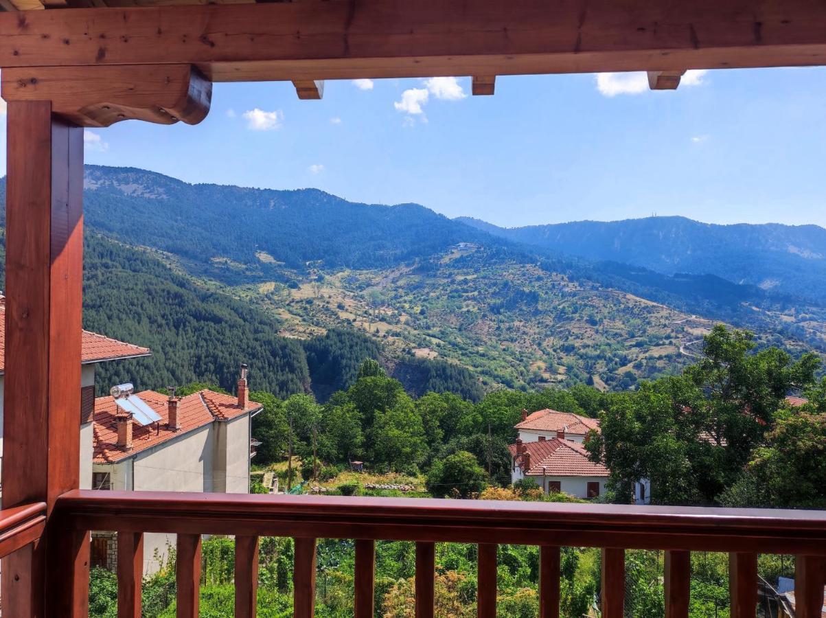 Nuca Guesthouse ميتسوفو المظهر الخارجي الصورة