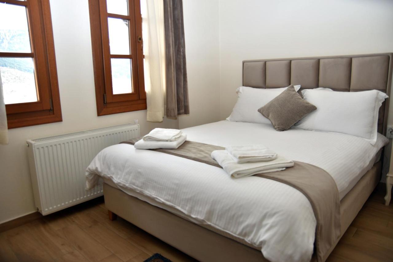 Nuca Guesthouse ميتسوفو المظهر الخارجي الصورة