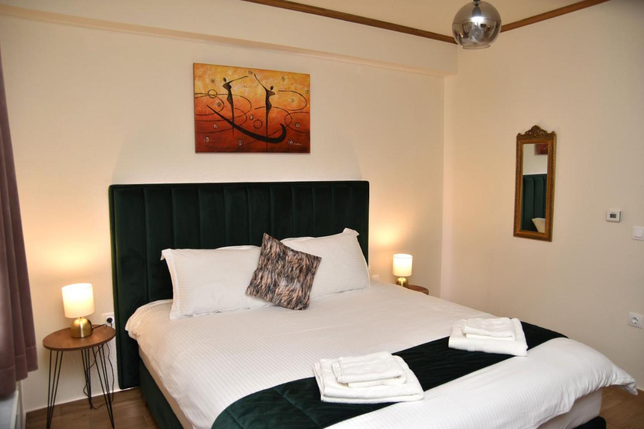 Nuca Guesthouse ميتسوفو المظهر الخارجي الصورة
