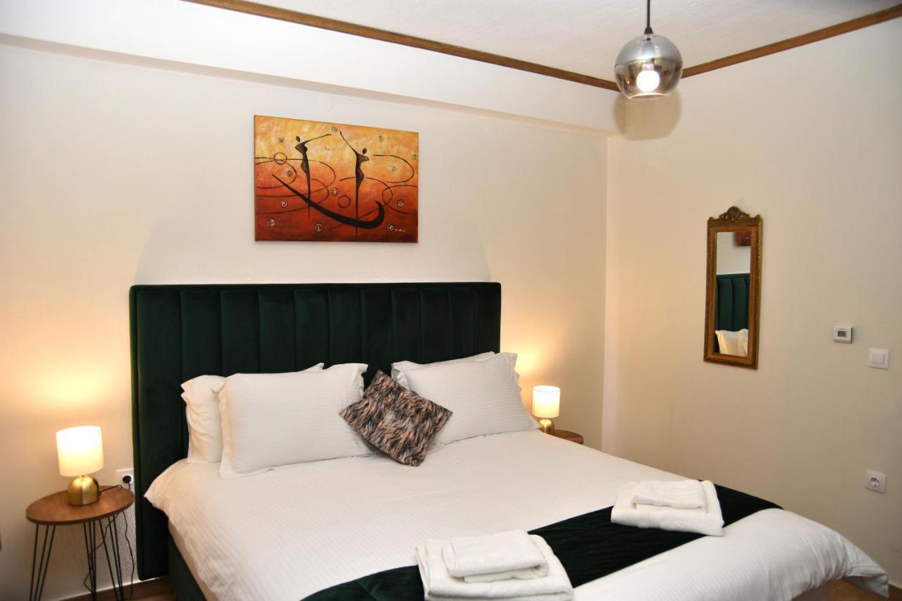 Nuca Guesthouse ميتسوفو المظهر الخارجي الصورة