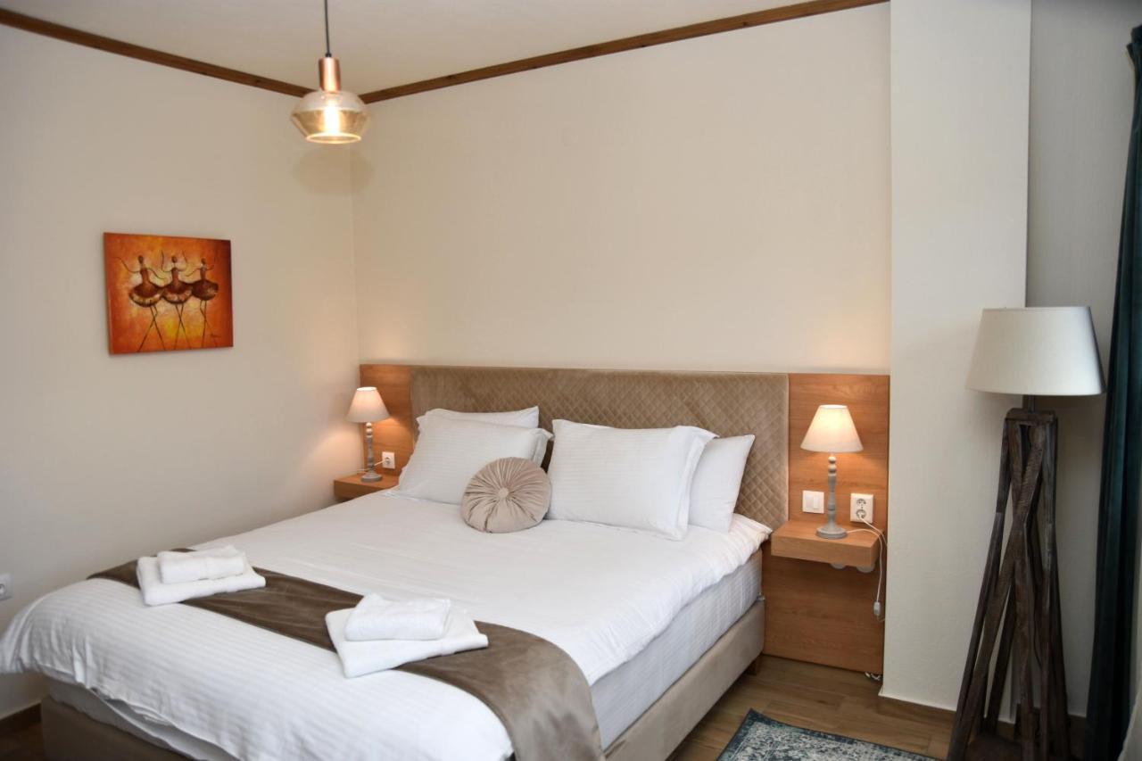 Nuca Guesthouse ميتسوفو المظهر الخارجي الصورة