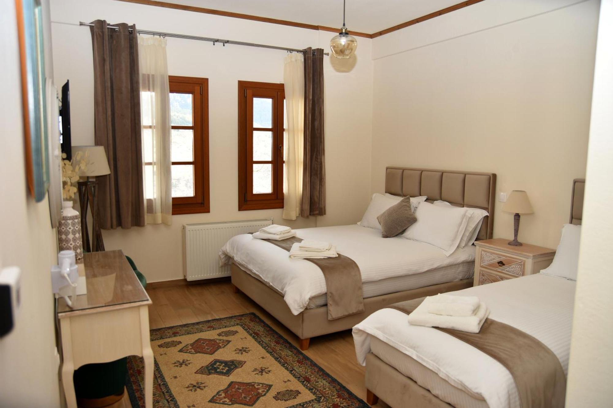 Nuca Guesthouse ميتسوفو المظهر الخارجي الصورة