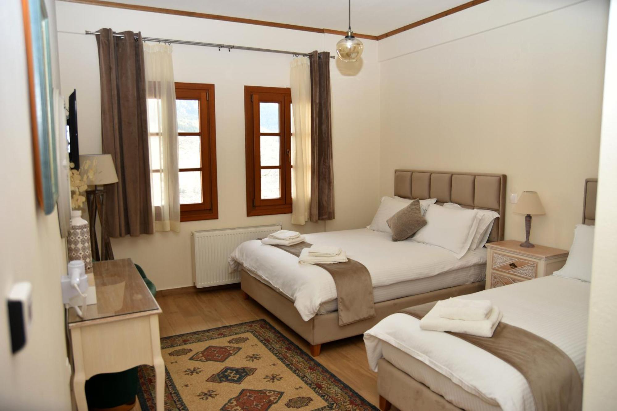 Nuca Guesthouse ميتسوفو المظهر الخارجي الصورة